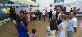 В Бишкекской епархии прошел молодежный Пасхальный бал